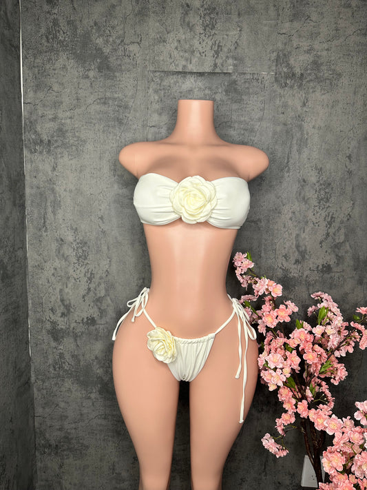 White rose bikini